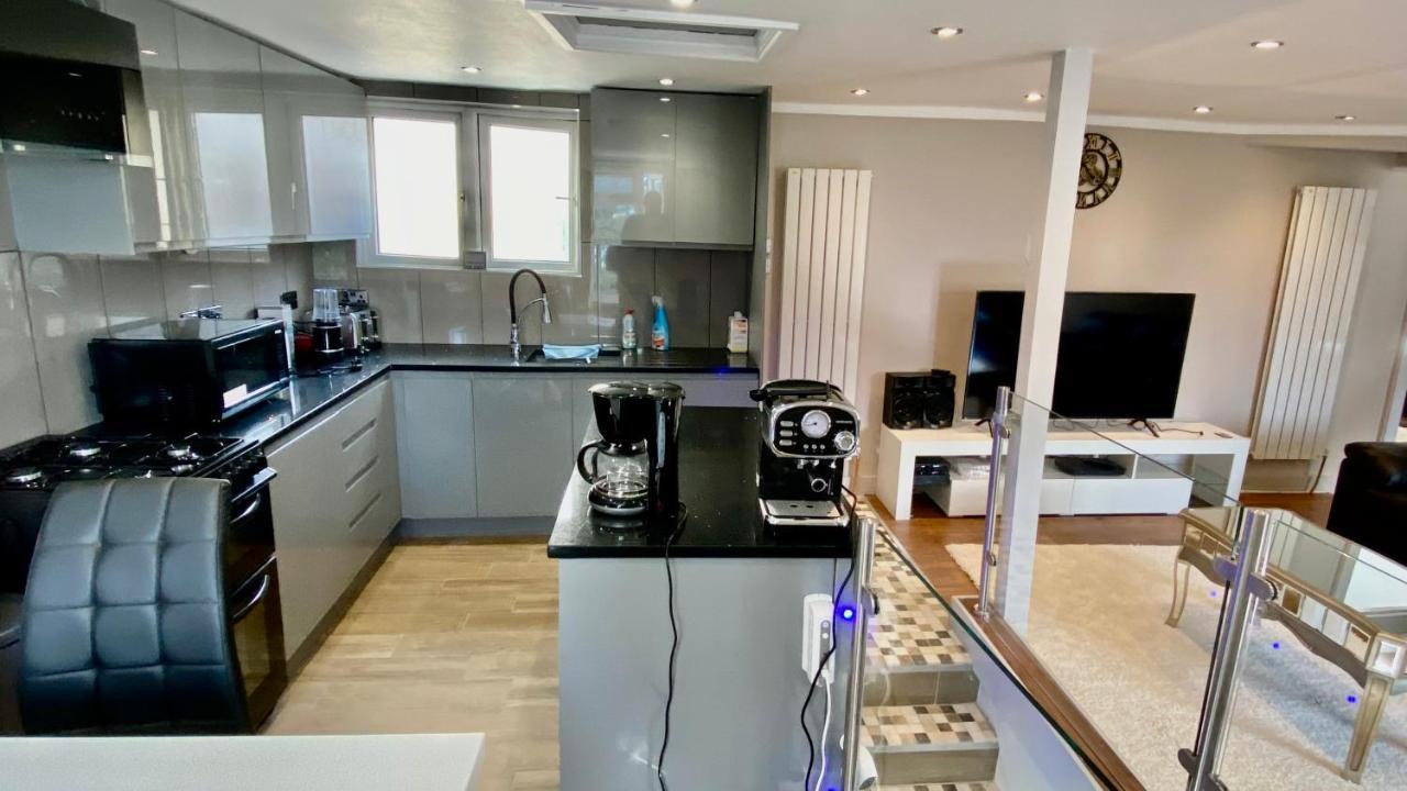 Modern Stylish Apartment At Brighton Station Luaran gambar